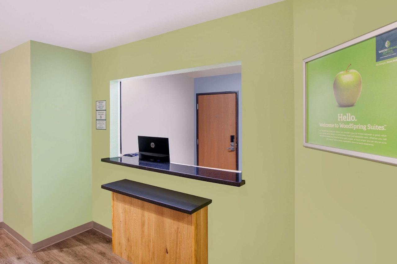 Woodspring Suites Harlingen Eksteriør bilde