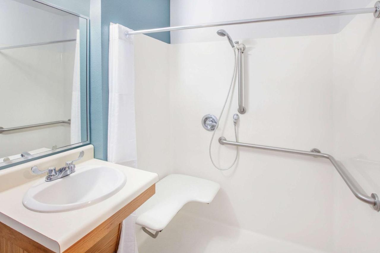 Woodspring Suites Harlingen Eksteriør bilde
